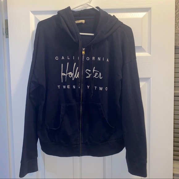 Hollister zip up - Picture 1 of 3